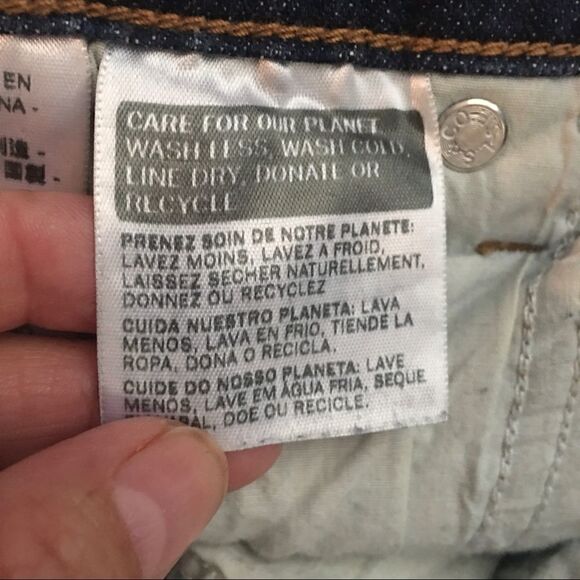 Levi’s Bootcut Jeans    - Picture 8 of 8